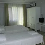 Hotel Corner Boutique