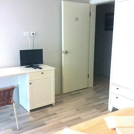 Corner Boutique 迪迪姆