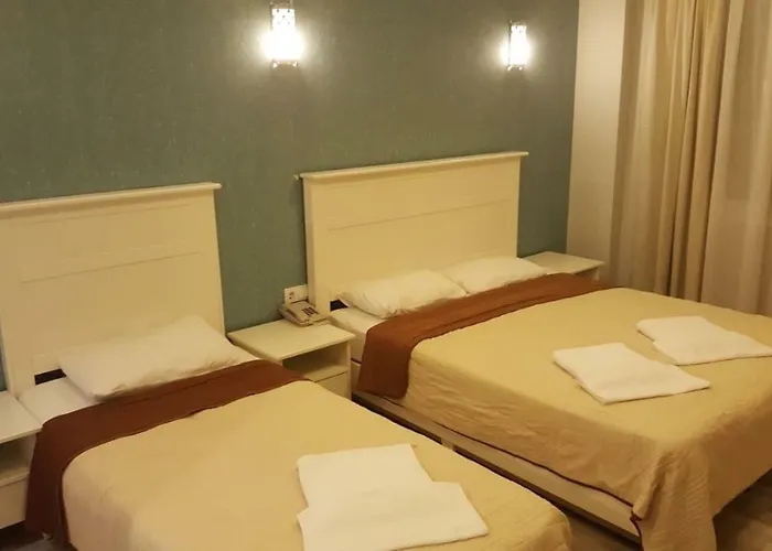 Corner Boutique Ντιντίμ