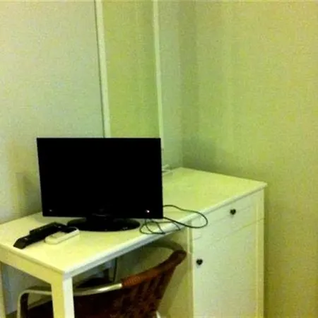 Corner Boutique Hotel 3*